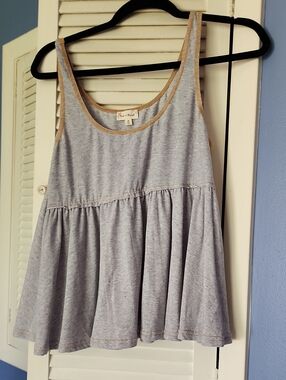 Hem & Thread Light Gray Tank Top with Tan Trim